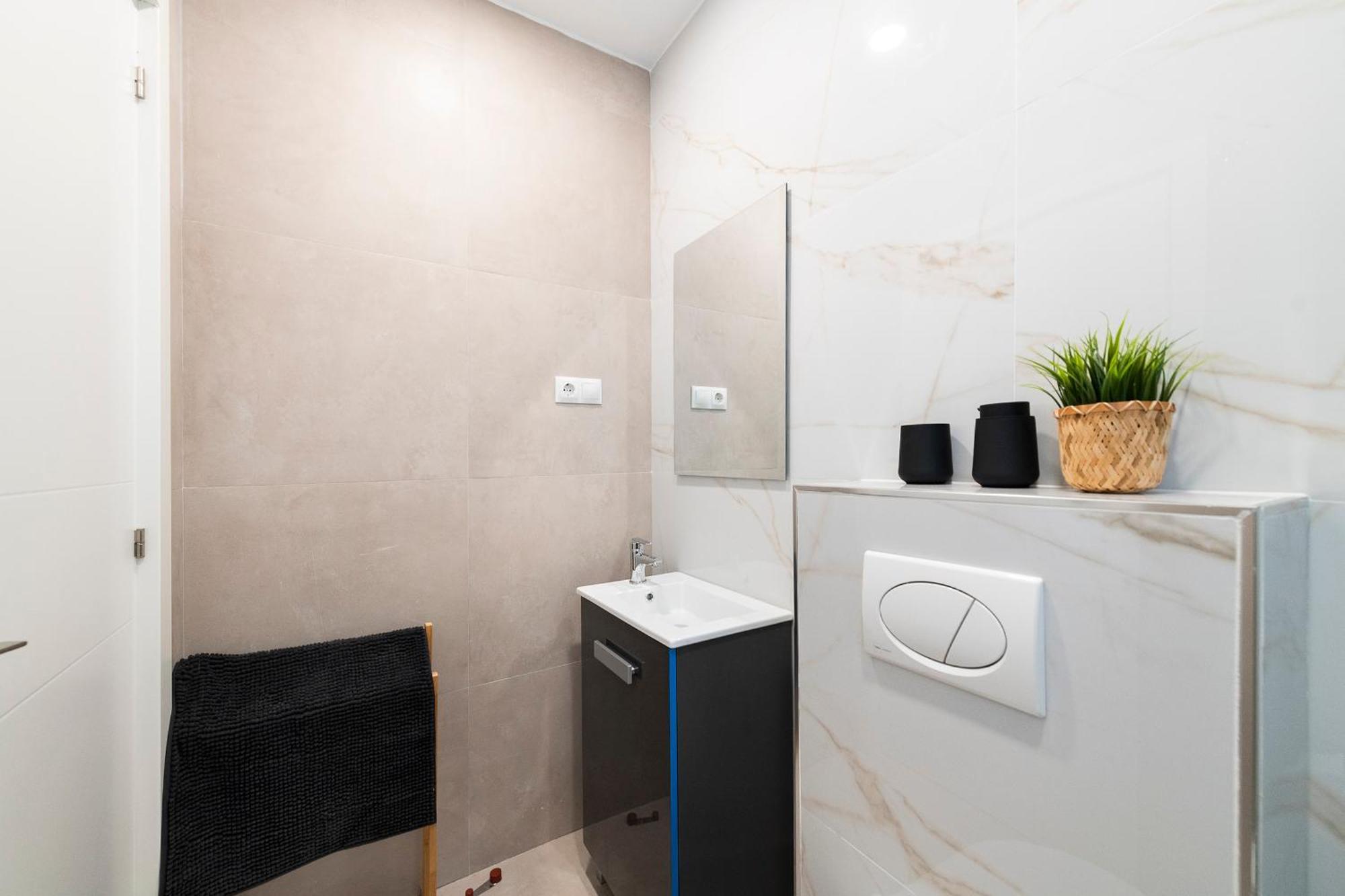 Exclusive Apartment Jacuzzi Malaga Exterior photo